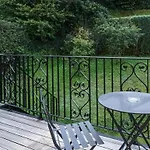 Bed & Breakfast Les Terrasses Des Falizes 4*