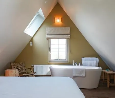 Les Terrasses Des Falizes Frühstückspension 4*