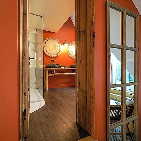 Les Terrasses Des Falizes Bed & Breakfast 4*